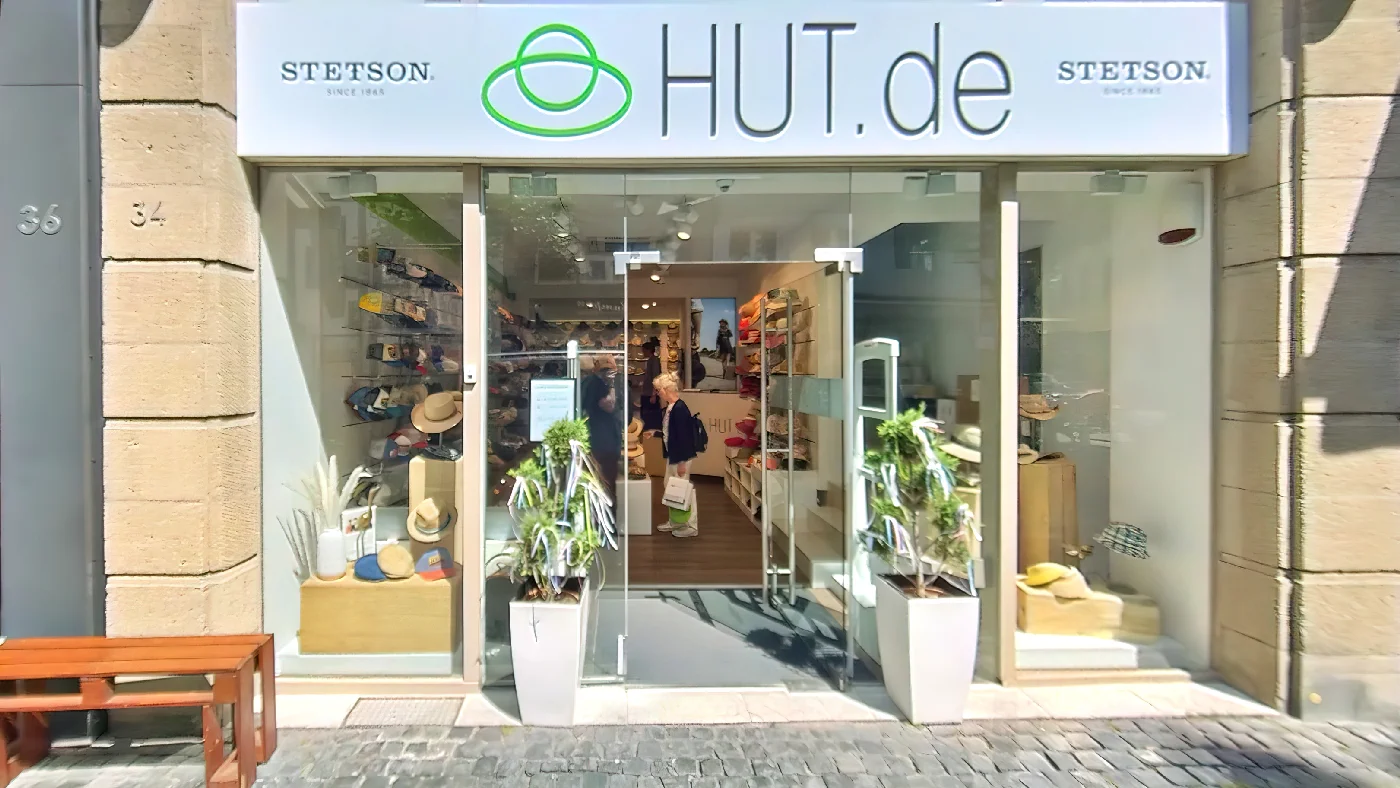 Hut.de Hutgeschäft modern Pflanzen vor Tür Straße Hutgeschäft Köln Apostel-Viertel